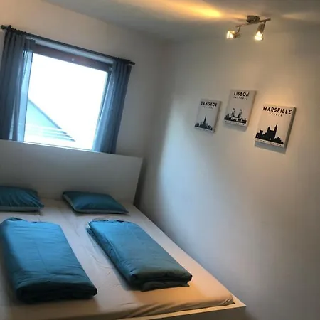 Apartment Village New Mountain